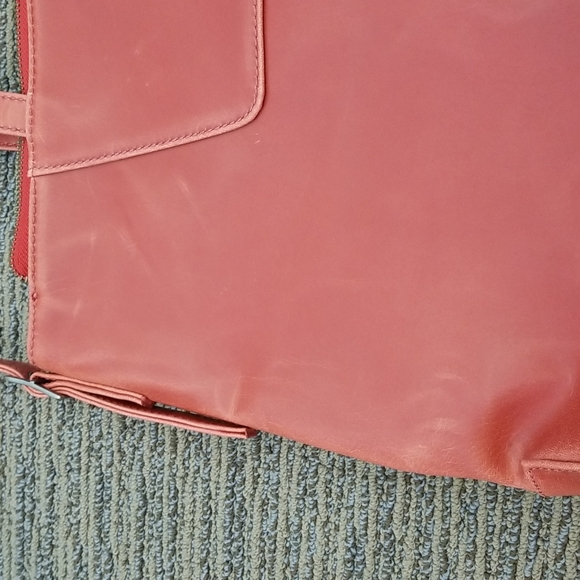 Matt and Nat Vegan Leather Tote - Picture 4 of 17